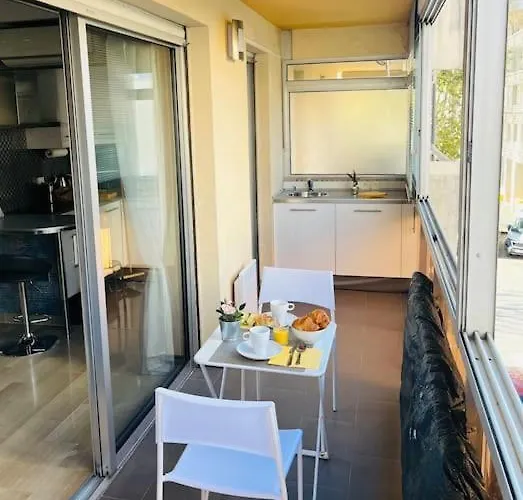 Premium St Louis - Emplacement Idéal